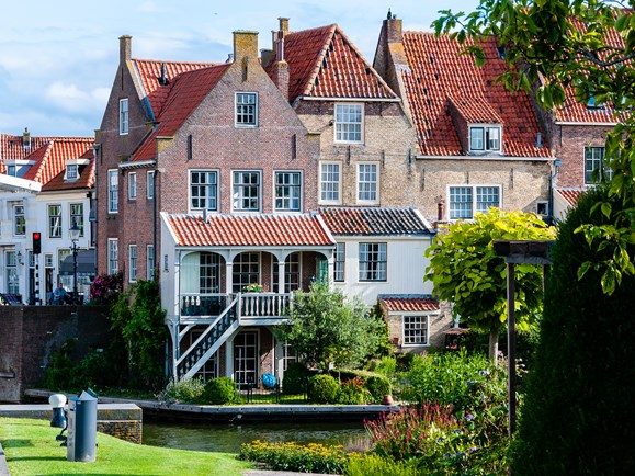 Huizen aan het water Enkhuizen